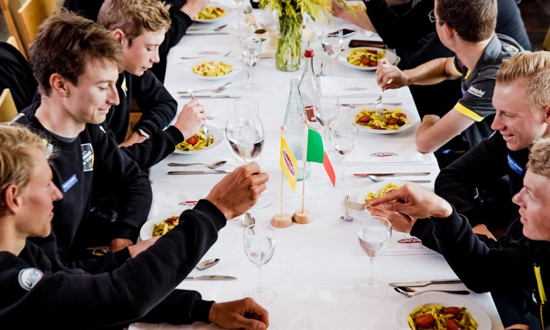 Jumbo-Visma goede voeding Grand'Italia
